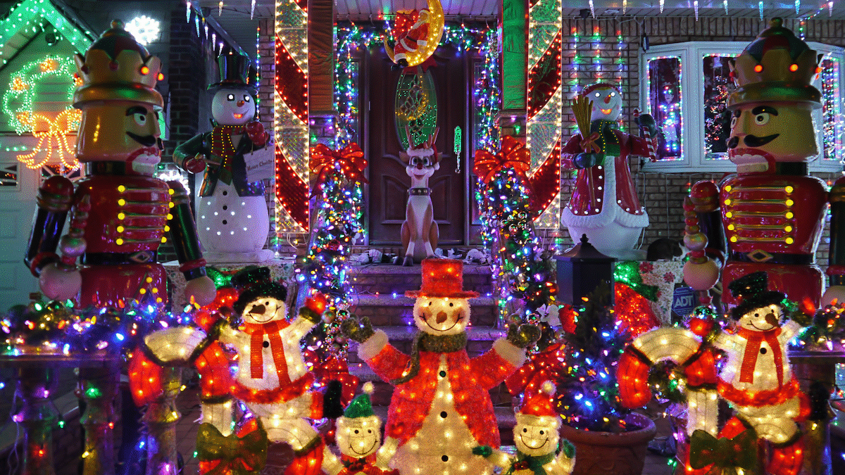 Custom-Closet-Cummin-2dec121025